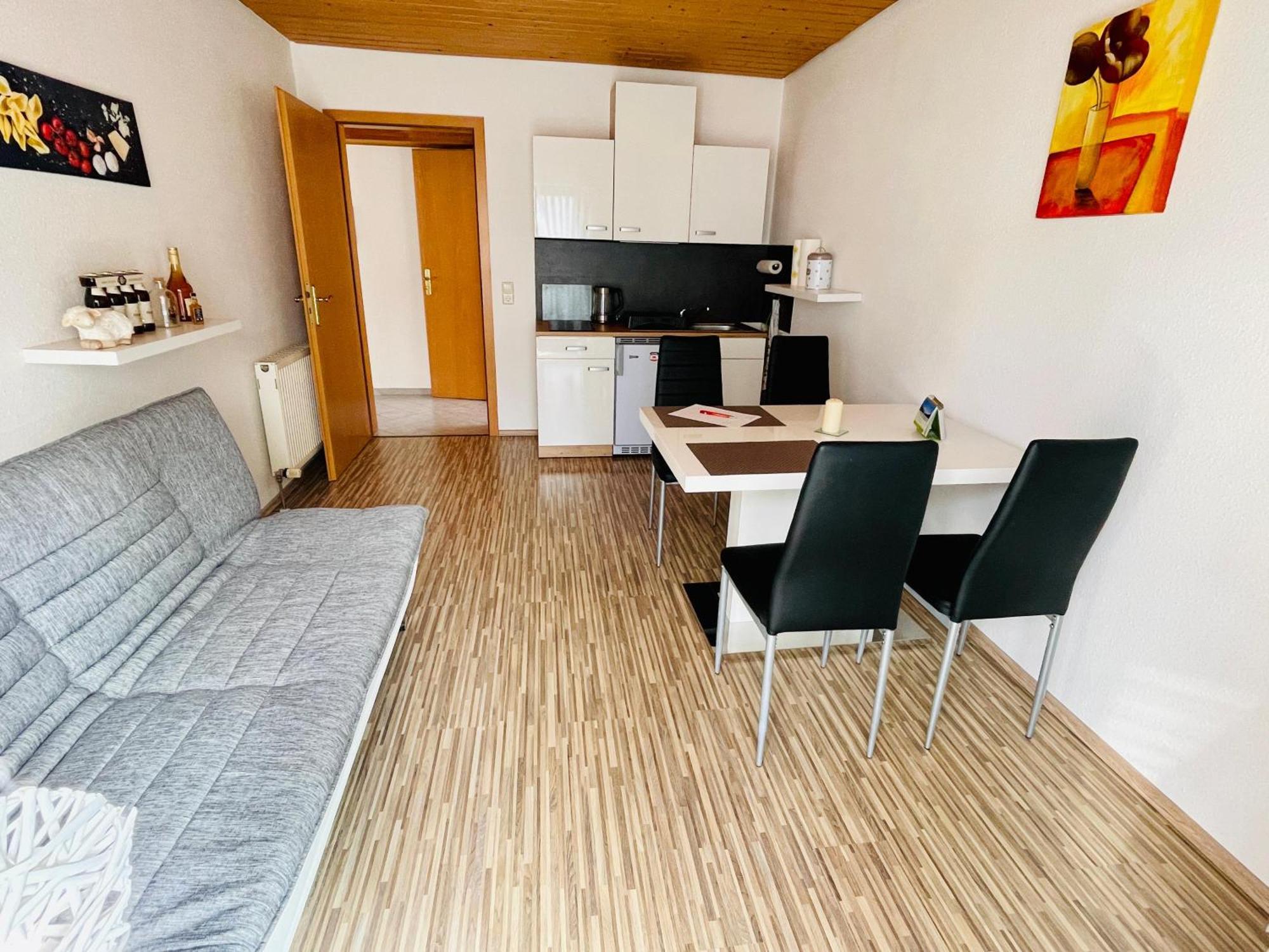 זאלם Kleine Ein Zimmer Wohnung Mit Gartenanlage מראה חיצוני תמונה