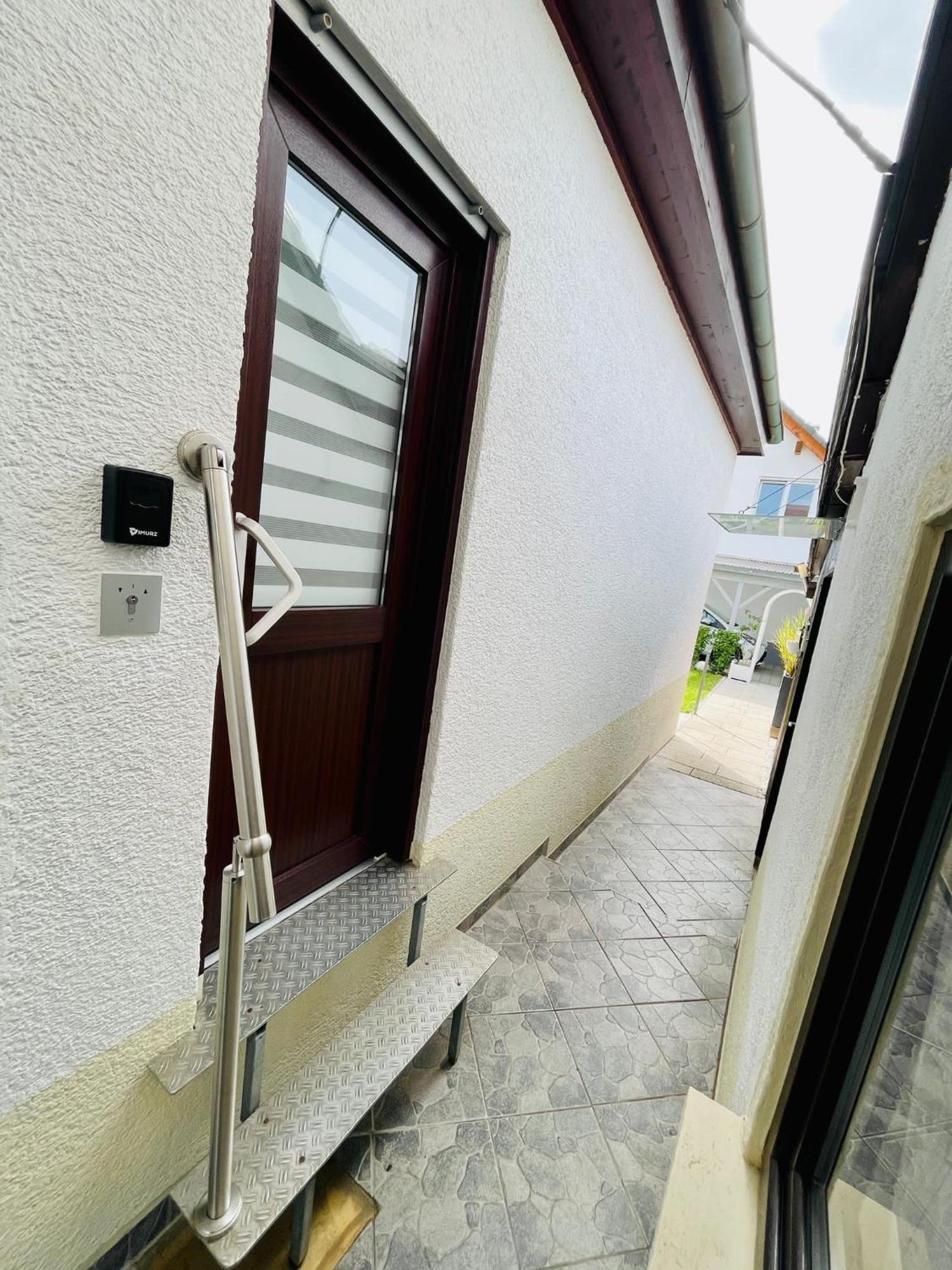 זאלם Kleine Ein Zimmer Wohnung Mit Gartenanlage מראה חיצוני תמונה